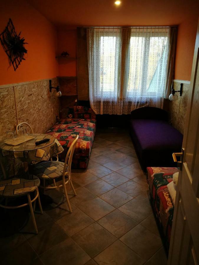 Paterdombi Vendeghaz Ξενοδοχείο Zalaegerszeg Εξωτερικό φωτογραφία