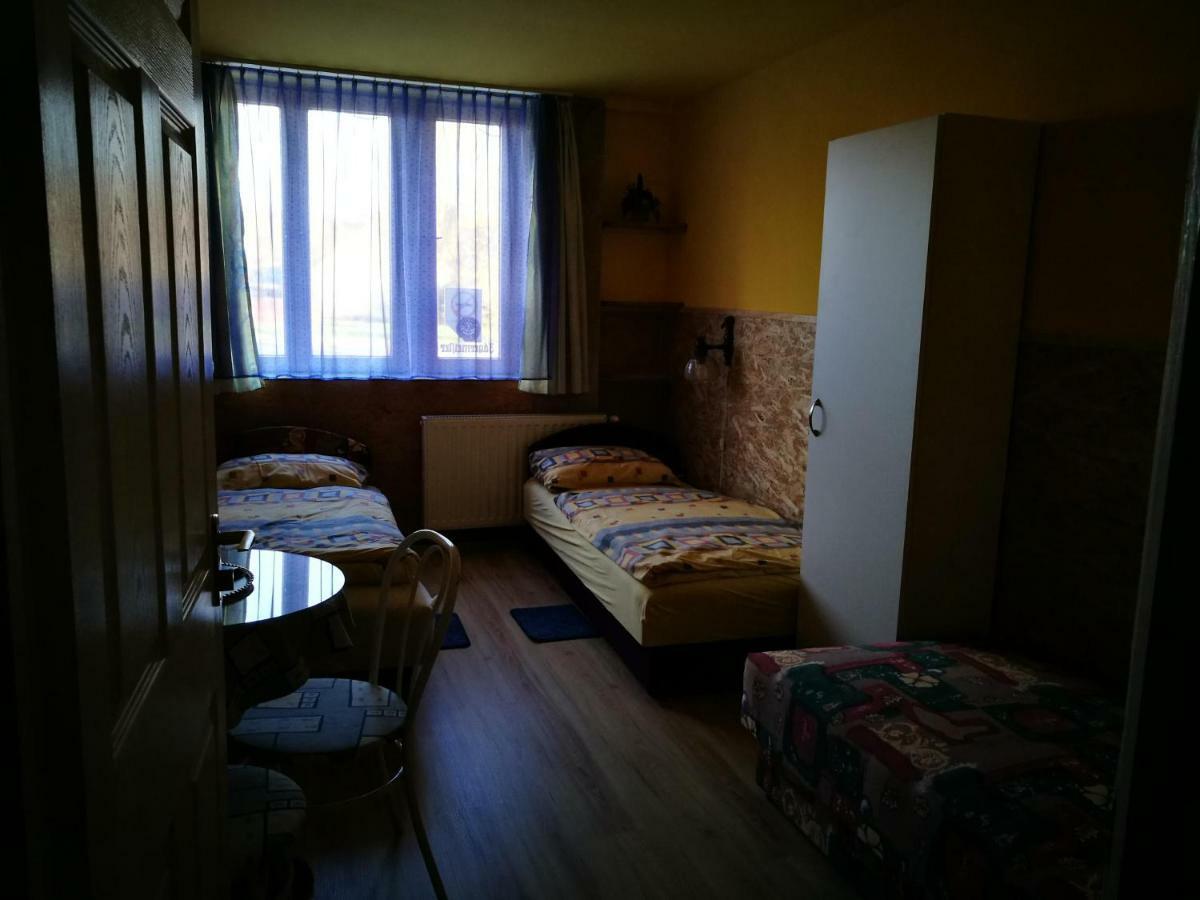 Paterdombi Vendeghaz Ξενοδοχείο Zalaegerszeg Εξωτερικό φωτογραφία