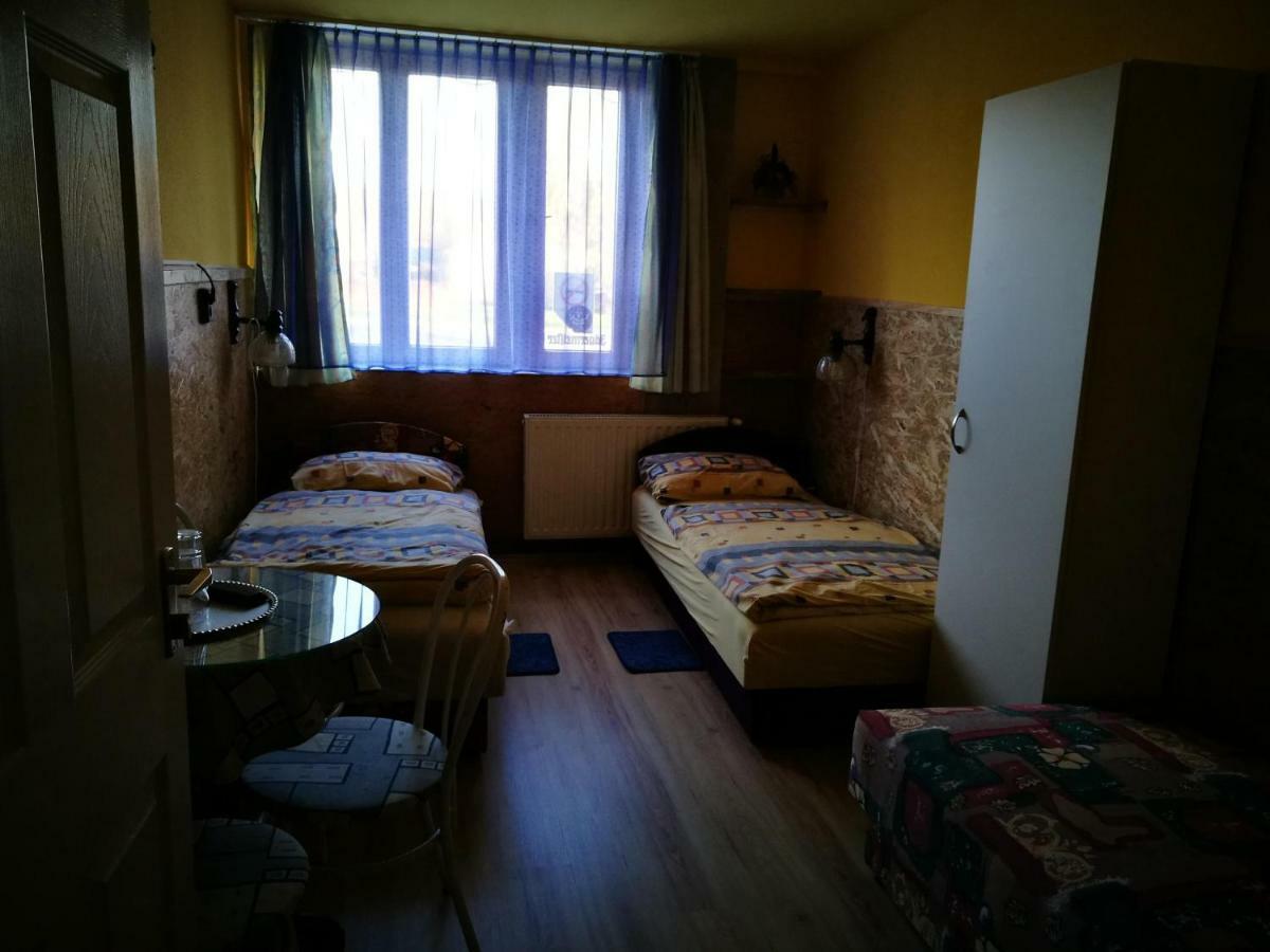 Paterdombi Vendeghaz Ξενοδοχείο Zalaegerszeg Εξωτερικό φωτογραφία